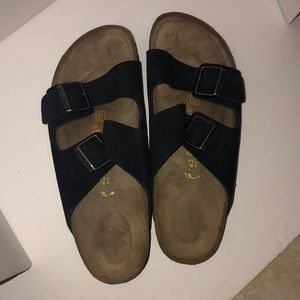 BIRKENSTOCK